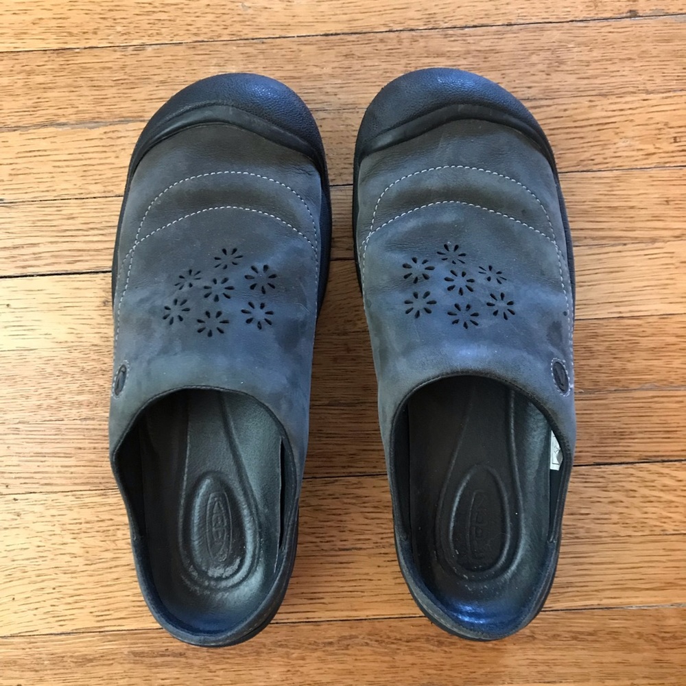 Keen leather slides - Size 9